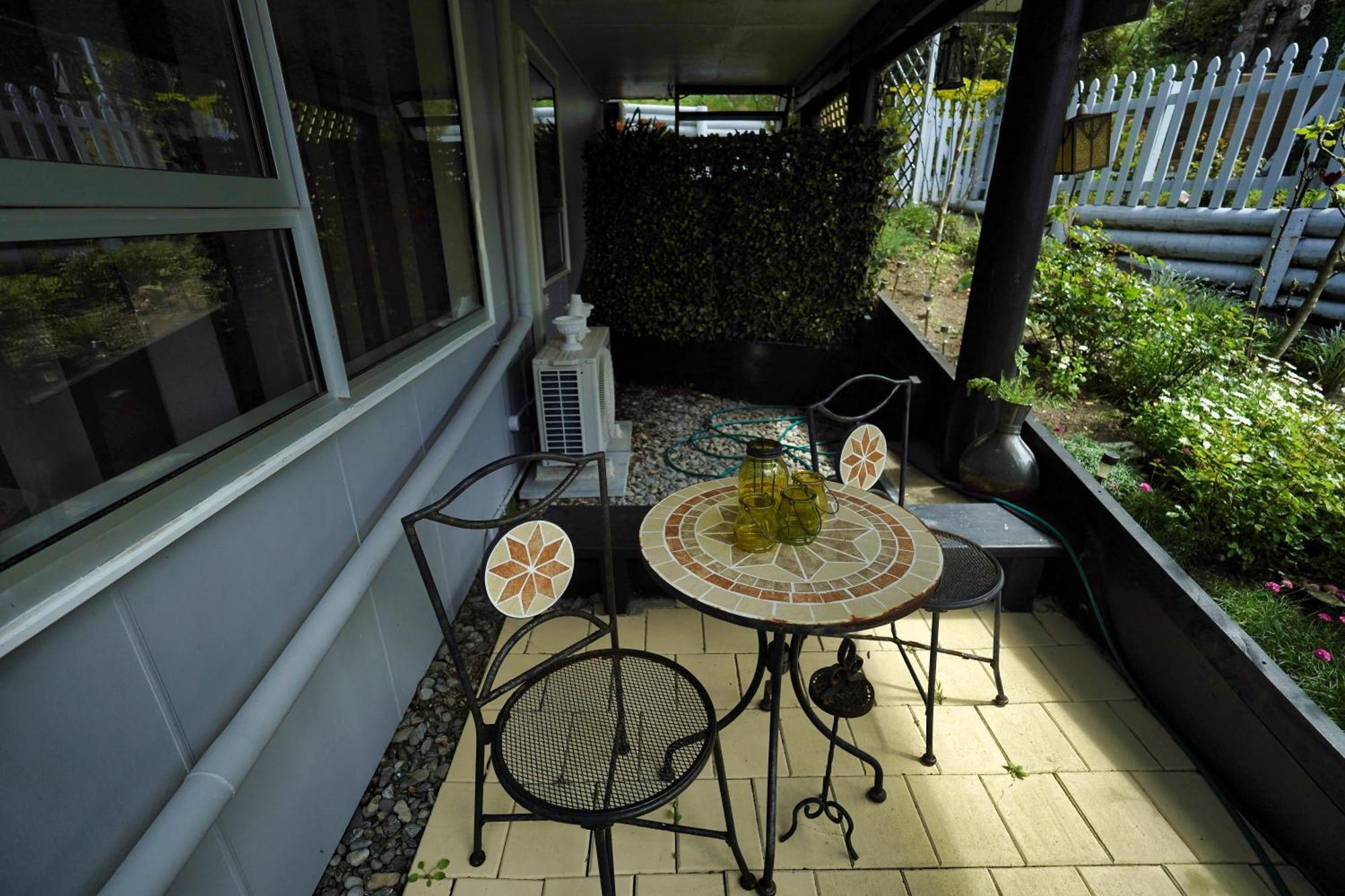 Entire Ground Floor With Full-Privacy And Family-Friendly Popular To Ferry Catchers Wellington Exteriör bild