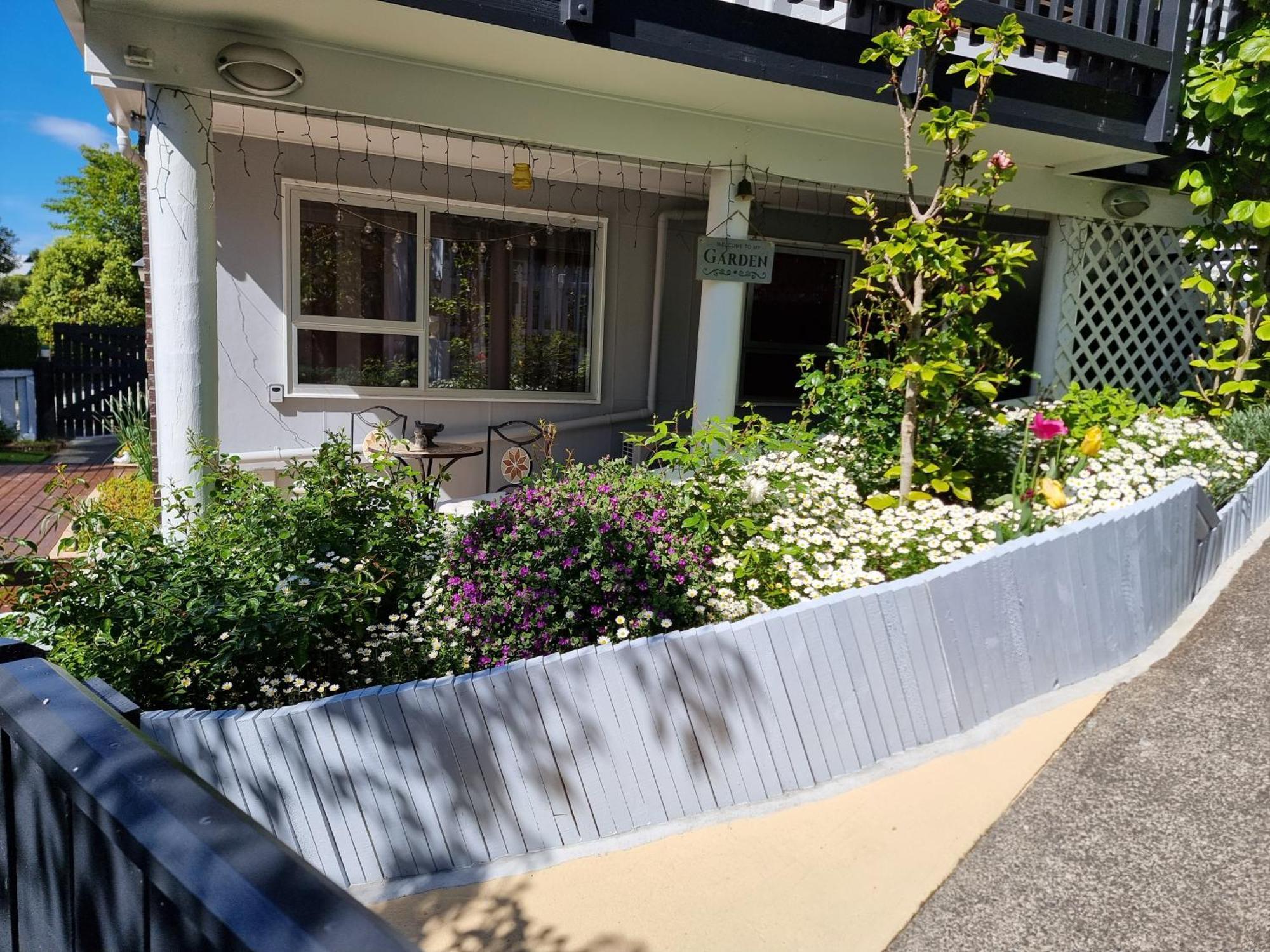 Entire Ground Floor With Full-Privacy And Family-Friendly Popular To Ferry Catchers Wellington Exteriör bild
