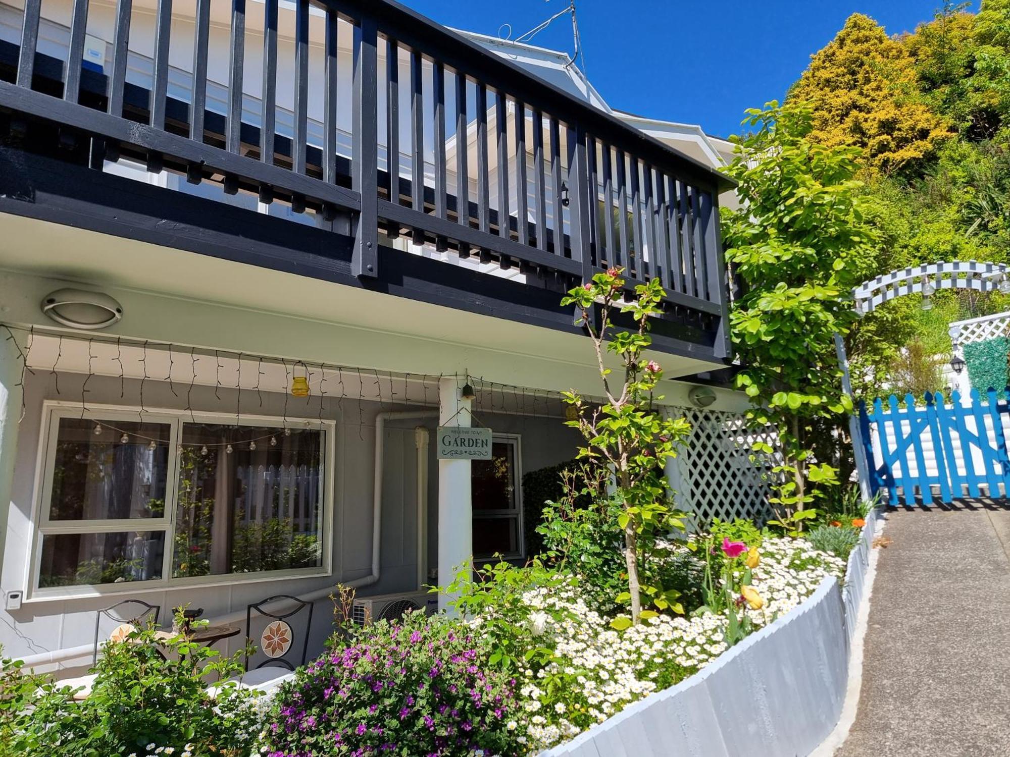 Entire Ground Floor With Full-Privacy And Family-Friendly Popular To Ferry Catchers Wellington Exteriör bild
